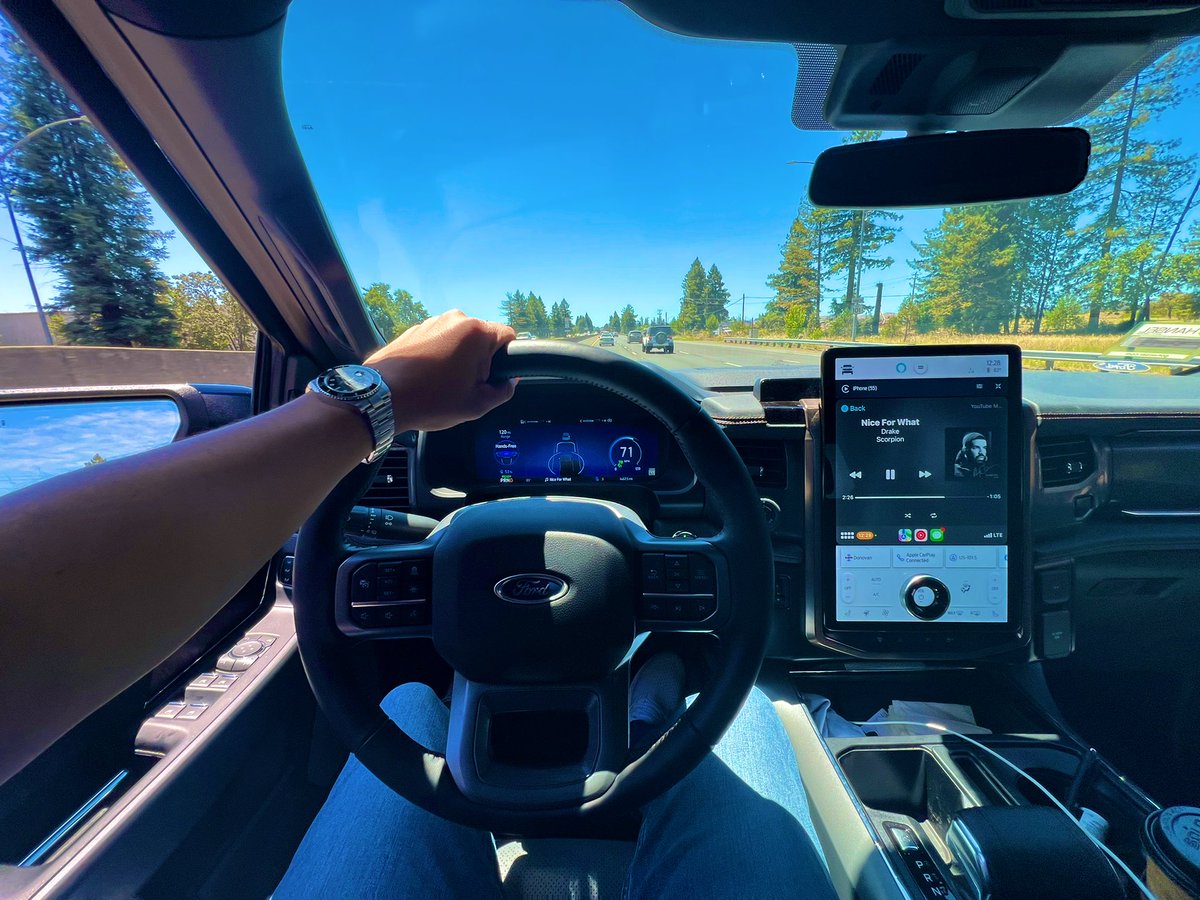 The cockpit in this new Ford Lightning is unreal… This might be the best car I’ve ever driven. #fordlightning ⚡️
