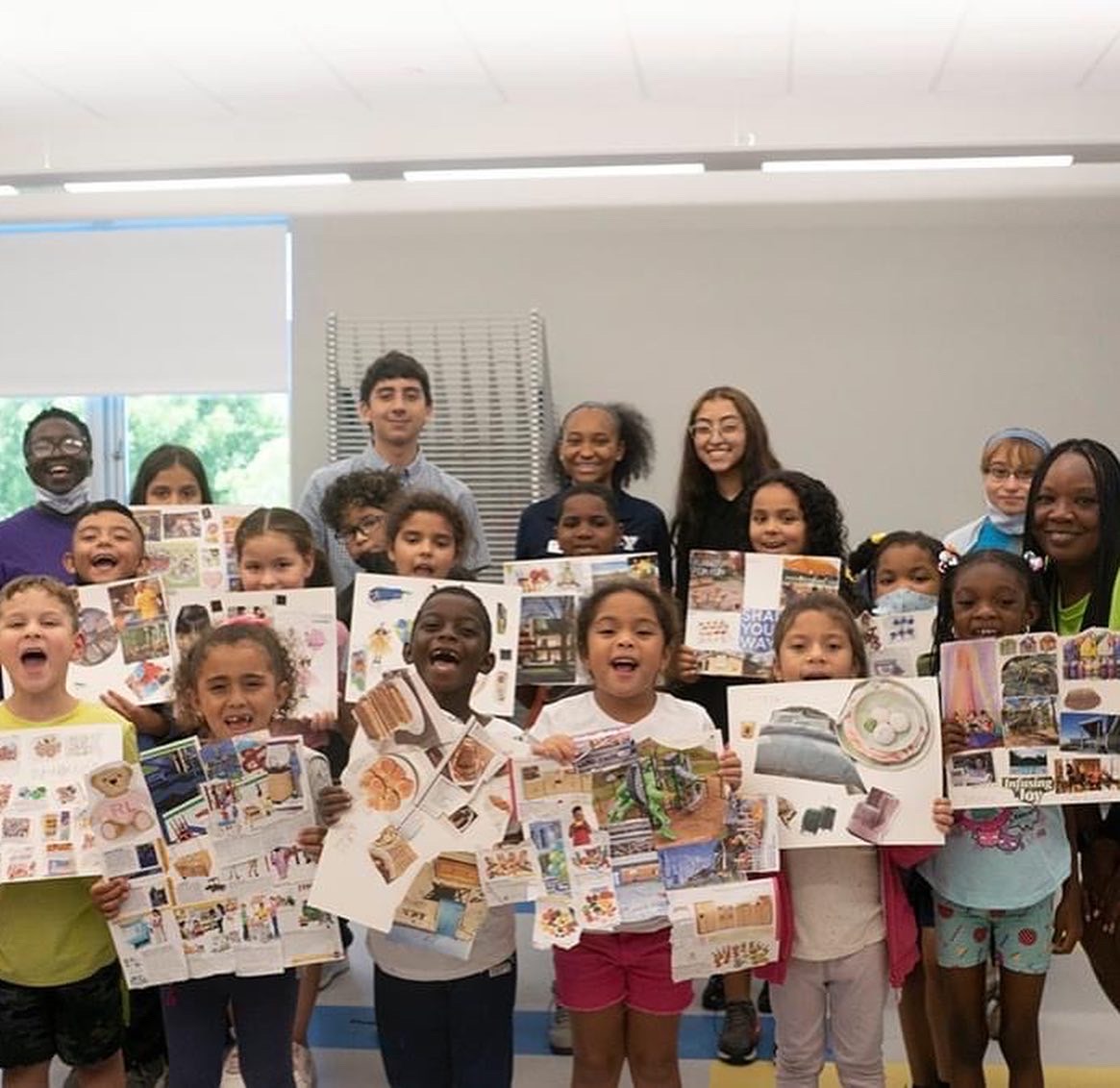 ymcasoflo's tweet photo. A great afternoon with @BankofAmerica Student Leaders and summer campers at Comstock Elementary School! 

These Student Leaders developed and taught a lesson plan. They engaged young children with history and arts and crafts! https://t.co/JiehRSdArM