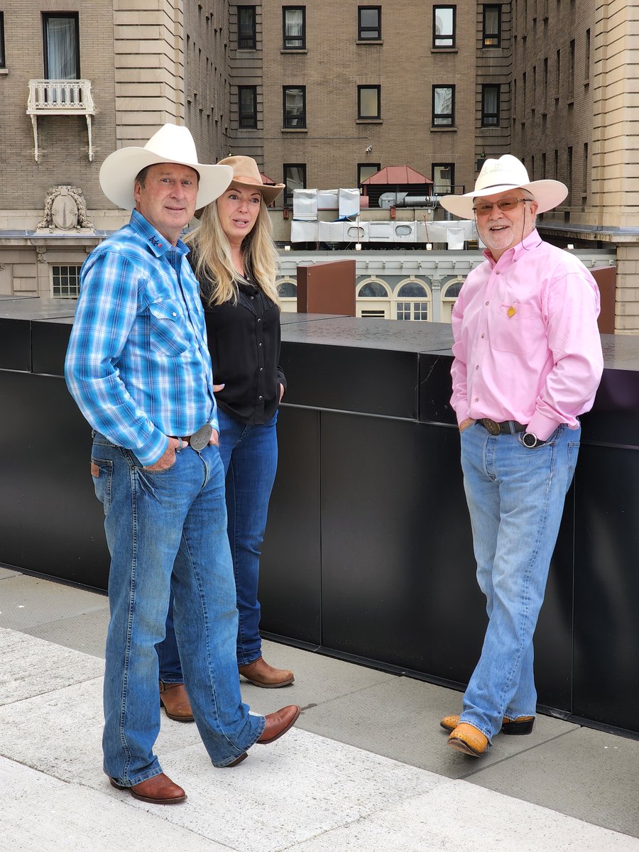 MACINKyyc's tweet photo. Great Stampede breakfast from @bdc_ca. Nice to reconnect with associates and clients and make some new friends.
Congratulations to the Lions Club of Calgary for the amazing pancakes.
#Stampede2022 #Stampedebreakfast #greatestoutdoorshow #pancakes #syrup #howdy #yahoo #yyc https://t.co/7nZ4es4phS