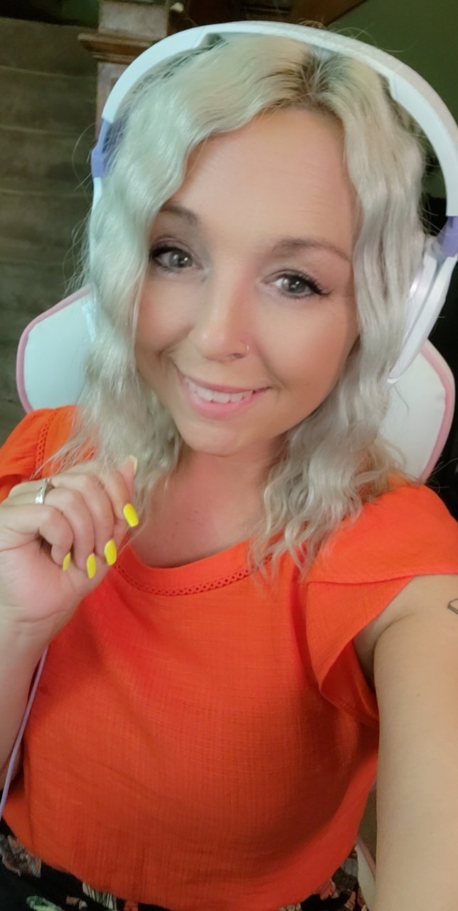 TW Pornstars - Pixie Princess. Twitter. I'm live on facebook gaming! #gamer #gaming #cod #