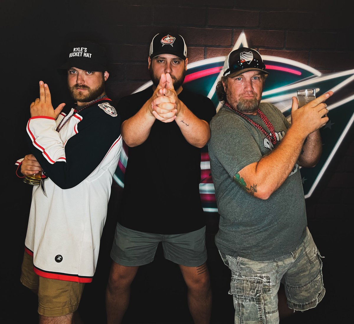 CBJArtillery's tweet photo. CBJ’s angels, coming to a draft party near you. #CBJdraftparty #smokeshow 😮‍💨 @BucketAndBoomer https://t.co/GnHqRhlOqp