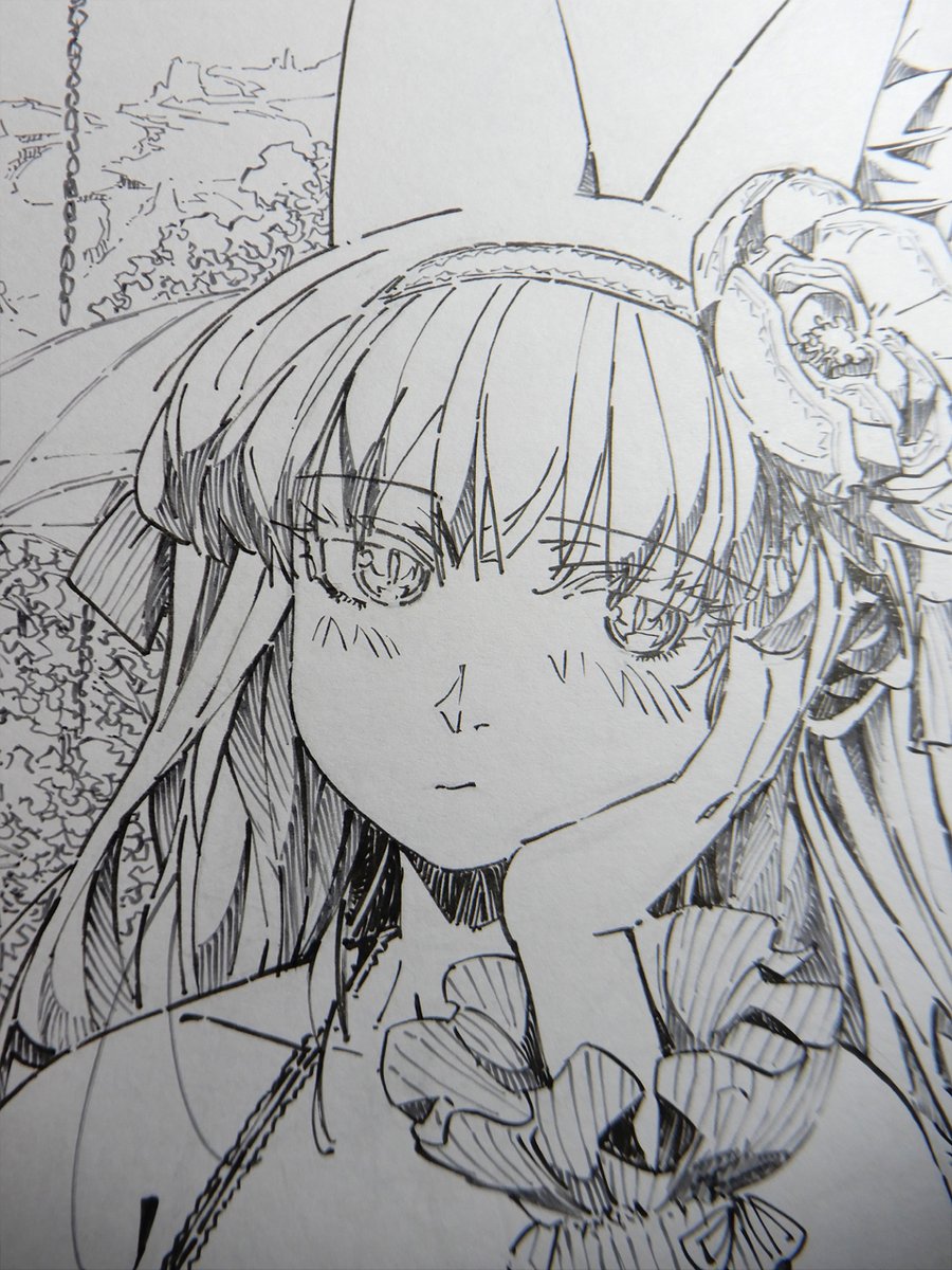 線画。服の柄も描いてます。 