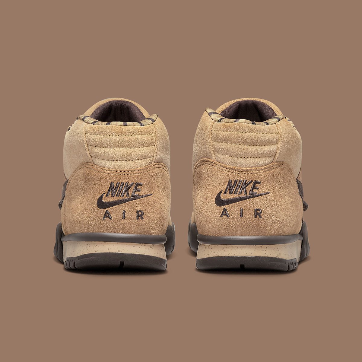 Mitsu_Aizawa's tweet photo. 【First Look】
Nike Air Trainer 1 “Taupe”
2022年7月16日発売予定👟
#nike #trainer1 https://t.co/j31m2tHsep