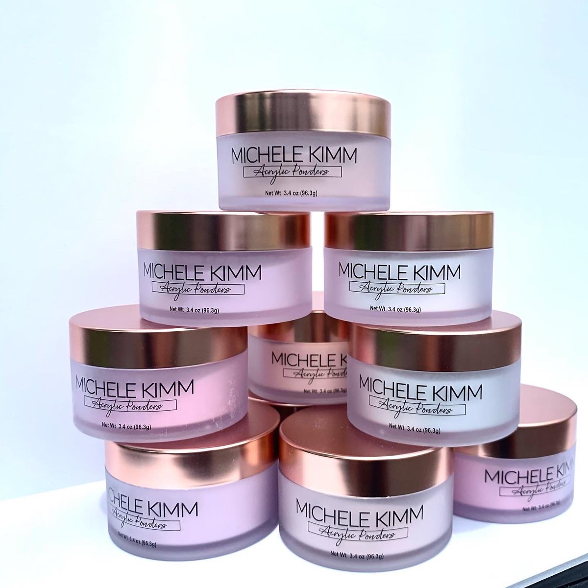 MicheleKimm's tweet image. Hey Twitter so as most of you know I started my own acrylic line &amp;amp; I recently launched my colored acrylic collection &amp;amp; brushes. Do me a favor &amp;amp; please retweet! The girls need to know about this black owned brand!!! 

IG: ShopMicheleKimm
shopmichelekimm.com