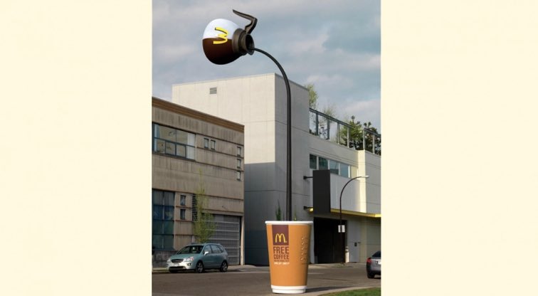 CrebuLab's tweet photo. Free Coffe

La farola cafetera es una acción que realizó McDonald’s dentro de su campaña Free Coffee, lo sorprendente de esta acción es que no es un soporte en el que estemos acostumbrados a ver publicidad. Además de la originalidad en la forma de promocionarse. https://t.co/PVctkUYDpF