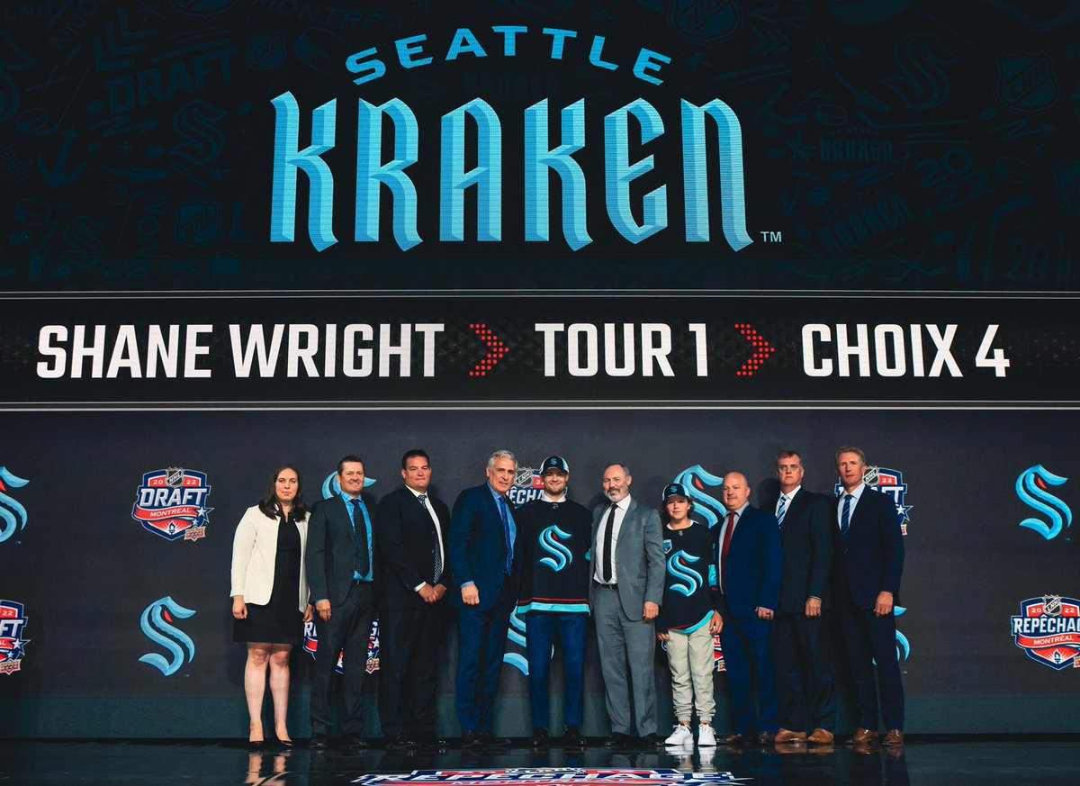 SeattleKraken's tweet photo. that jersey looks just wright! 💯 https://t.co/w4n85iqvfi
