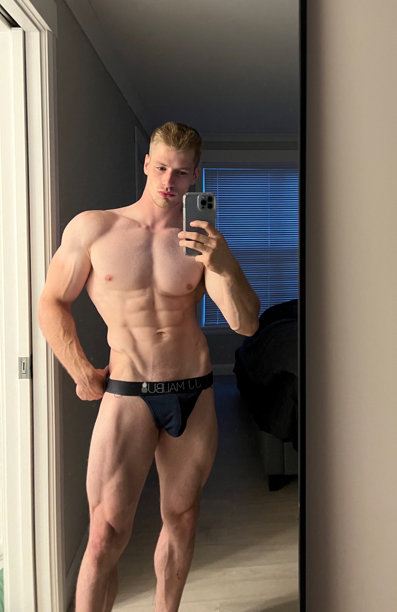 Patrick arnold on Twitter: "Come ride😈👀 https://t.co/jWiHiUwaJM https://t.co/EZLWzjGwLm" / Twitter