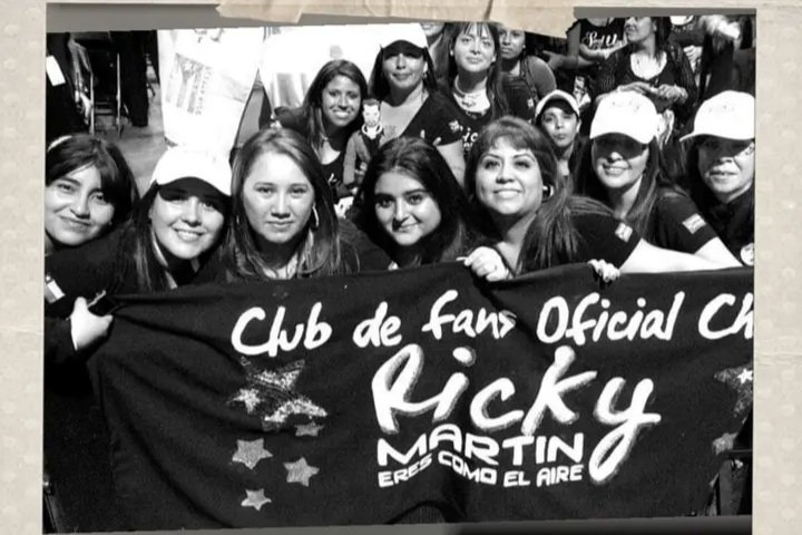 EveChile's tweet photo. #SiempreContigo @ricky_martin desde Chile 🇨🇱 te enviamos nuestro amor
#SiempreContigoRickyMartin
#AlwaysWithYouRickyMartin
#GuerrerosDeLuz #SexySouls
🇨🇱🇨🇱🇨🇱🇨🇱 @rickymartinchile https://t.co/MUz0MfVGio