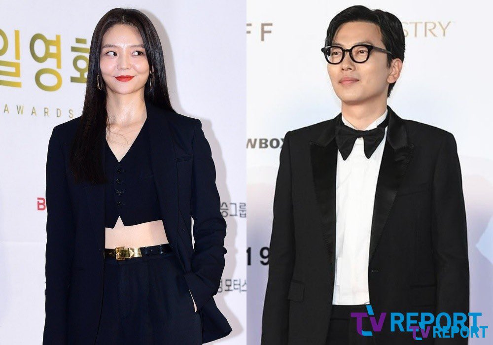 #Esom and #LeeDongHwi reportedly cast for upcoming film 'Possession' (Kang Dong Won is considering) 

It will be helmed by the assistant director of Parasite and Deliver Us from Evil.