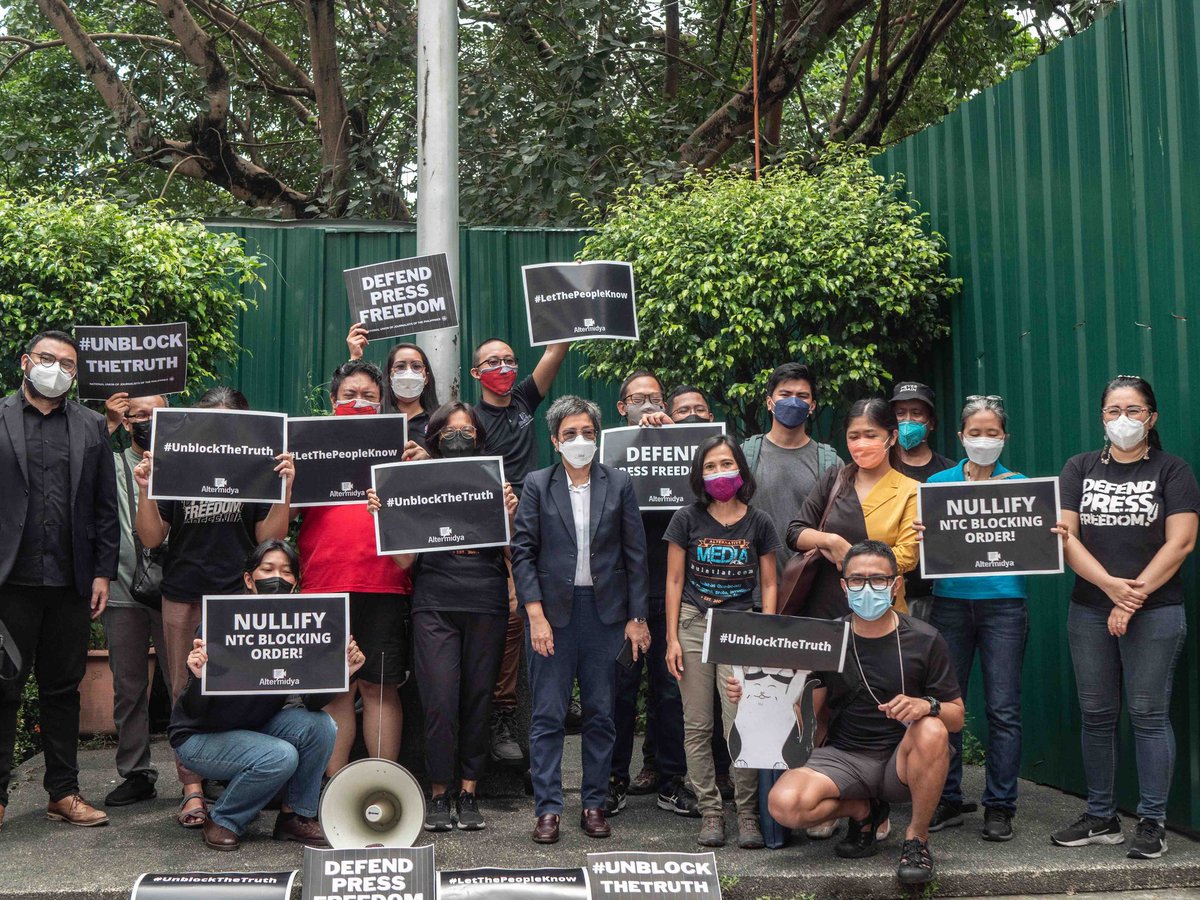 altermidya's tweet photo. EARLIER: Altermidya, along with the @nujp and press freedom advocates trooped to the Quezon City Regional Trial Court today, July 8, to file a petition to nullify the National Telecommunications Commission (NTC) order blocking its news sites... https://t.co/pDnCT9pooq