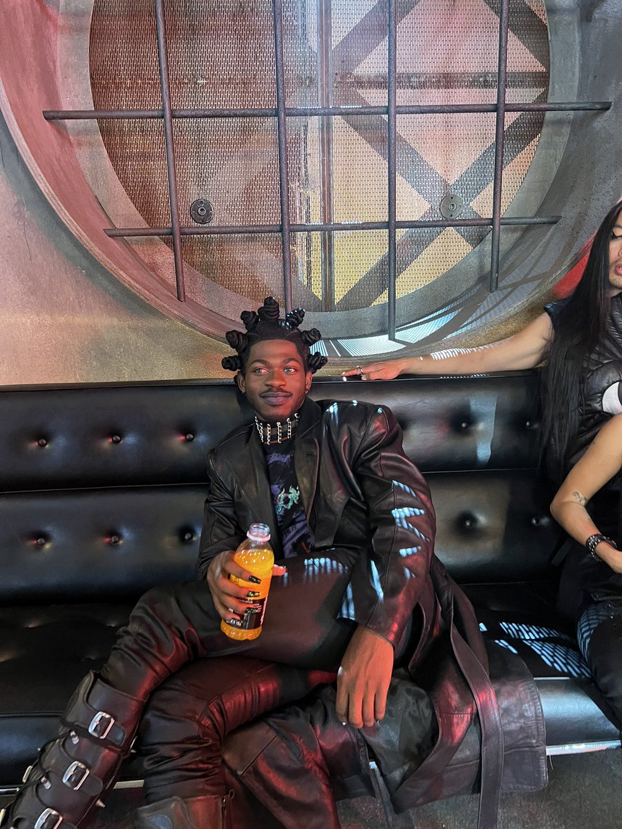 LilNasX's tweet photo. https://t.co/ExMT3Cz2vv