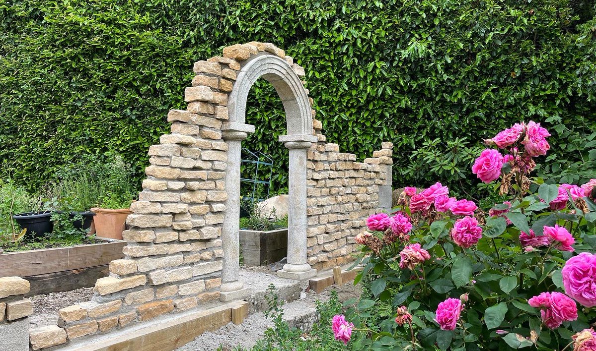 Scott Taylor tweet media