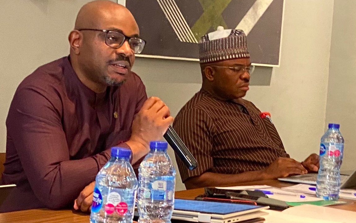 To bridge knowledge gap in holding #StateActors #accountable for their commitments to implement, monitor, and evaluate #tradeinstruments, @gizNIG_ECOWAS Commission has trained 25 #journalists from anglophone #WestAfrican countries in #Lagos #Nigeria 
<a href="/kenukaoha/">Ken UKAOHA</a> 
<a href="/kolasofola/">Kolawole Sofola</a>