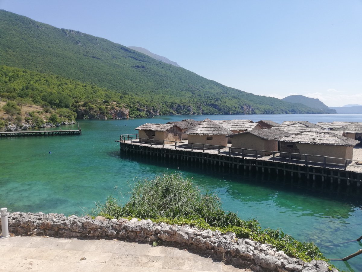 shopkarishte's tweet photo. Не дека е наше македонско, ама најубаво си е ❤️
#bay #bayofbones
#LakeOhrid #Ohrid 🏖 🌴
#Macedonia 🇲🇰 ☀️ https://t.co/CUMNSzdVjf