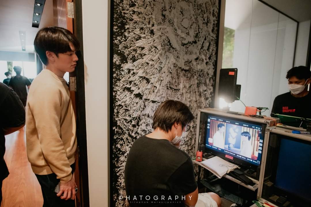 THEBLUEPK2's tweet image. มีเด็กแอบดูการแสดงตัวเองค่ะ ☺️
#CTRPANUWAT 
#CloseFriend2