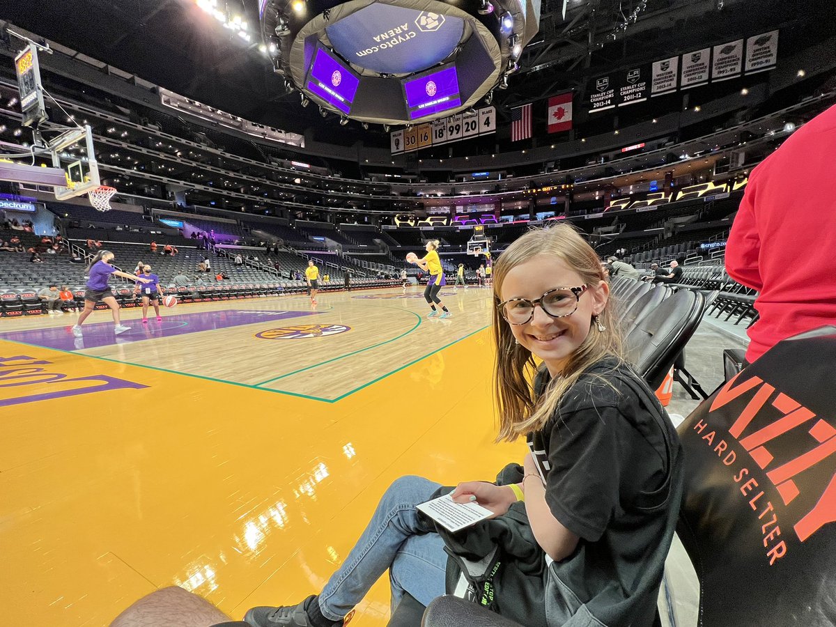 mmsullivan3's tweet photo. @seattlestorm at https://t.co/TBAuCbVsTY rooting on our #SeattleStorm https://t.co/irqL2r72u9