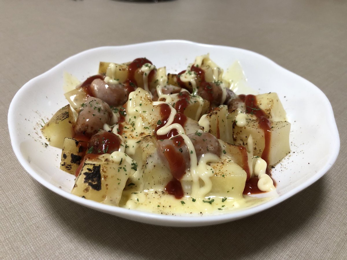 #料理男子 
 朝からなんて重いものを食べてしまったんだ俺は😱