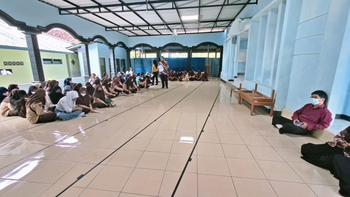 man1kp's tweet photo. Persiapan Outingclass siswa kelas XI MAN 1 Kulon Progo ke Benteng Vredeburg Kamis 14 Juli 2022. https://t.co/vXtVmi0MQF
