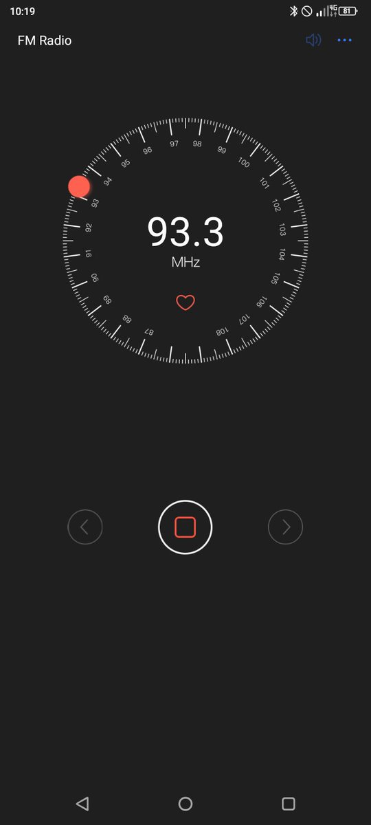 Catching some in <a href="/InThaKutRadio/">InThaKut Radio</a> on <a href="/933CFMU/">93.3 CFMU</a>. I love having an FM tuner on my phone.