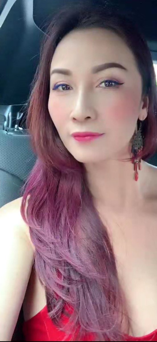 thyleona's tweet photo. @HiChGiHiXun1 Hello cả nhà https://t.co/p4lue32s1o
