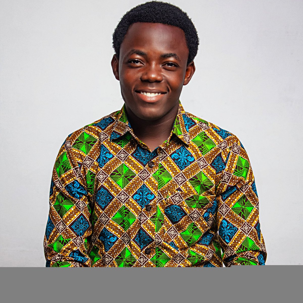 #NewProfilePic 😊
It's Good To Be Back Here 💯

#LifeOfRichard 🥂📝♥