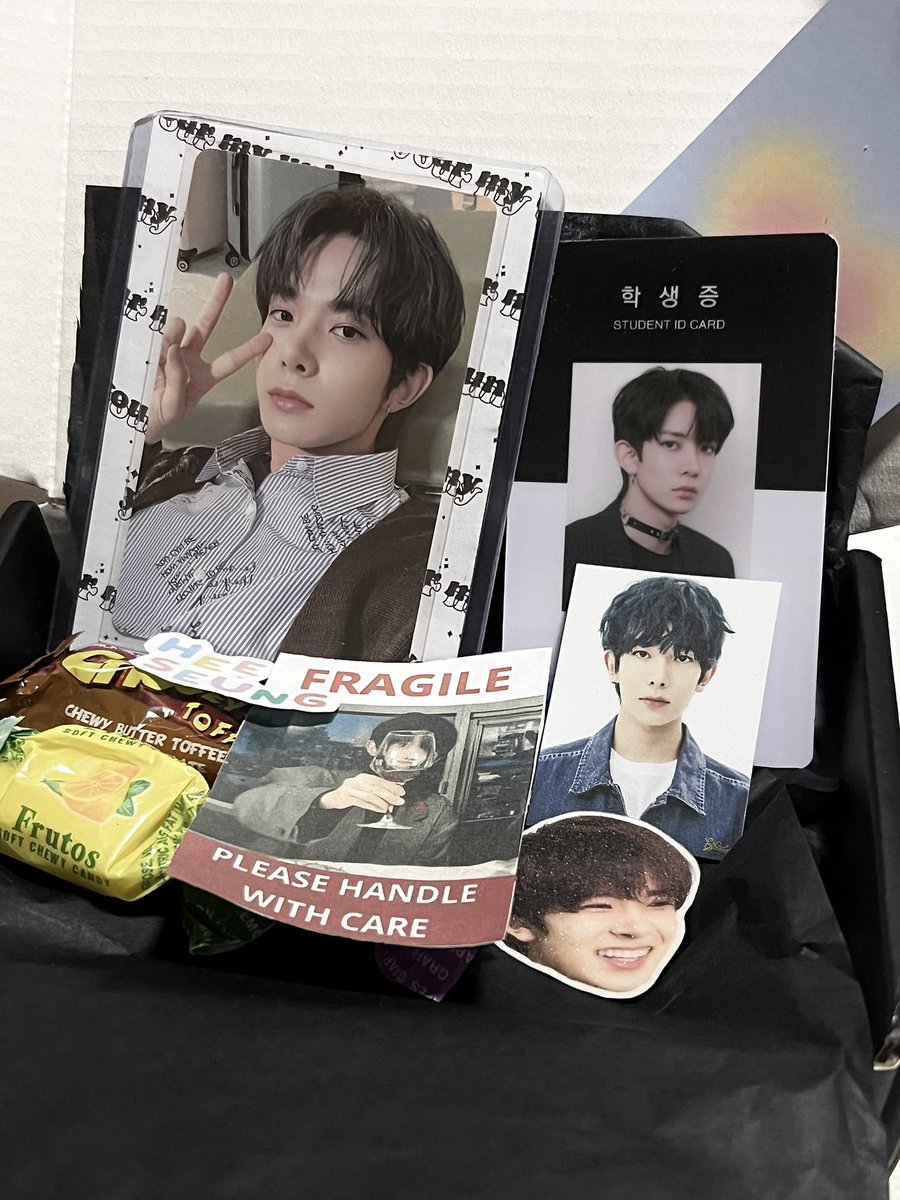 lovehauIs's tweet photo. 📂❕: #SEUNbuys 𓂃 #mails4adi 🎀
hii @heejayluvr_ ! my prio just came home! tysm for letting me adopt hee, thank u as well for the smooth transaction and for packing him safely ! >< really appreciated the freebies and the way of your packing, it's so pretty huhu
♥︎ #thxnikii https://t.co/UBrm3xSuib