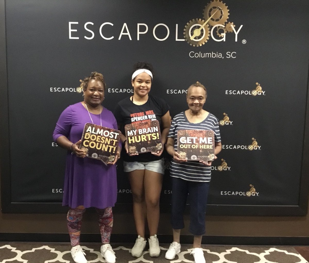 Nothing like a fun afternoon trying an escape room ⁦@EscapologyCola with my Mom Deloris & Daughter Andrea⁩! #threegenerations #familytime