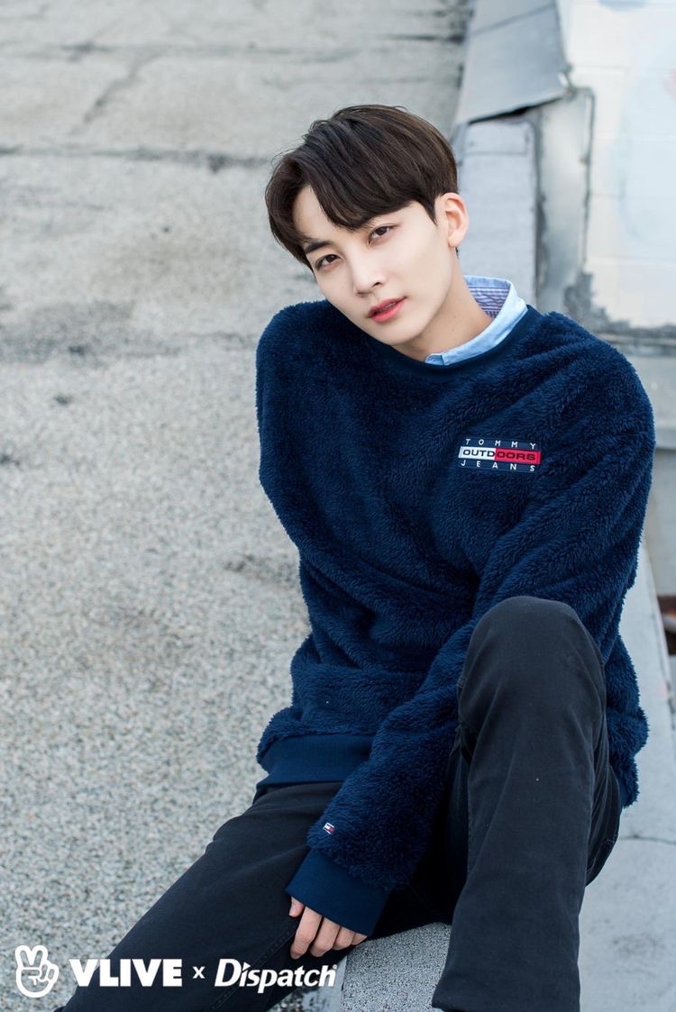 #JEONGHAN  #정한  #SEVENTEEN  #세븐틴  <a href="/pledis_17/">세븐틴(SEVENTEEN)</a>