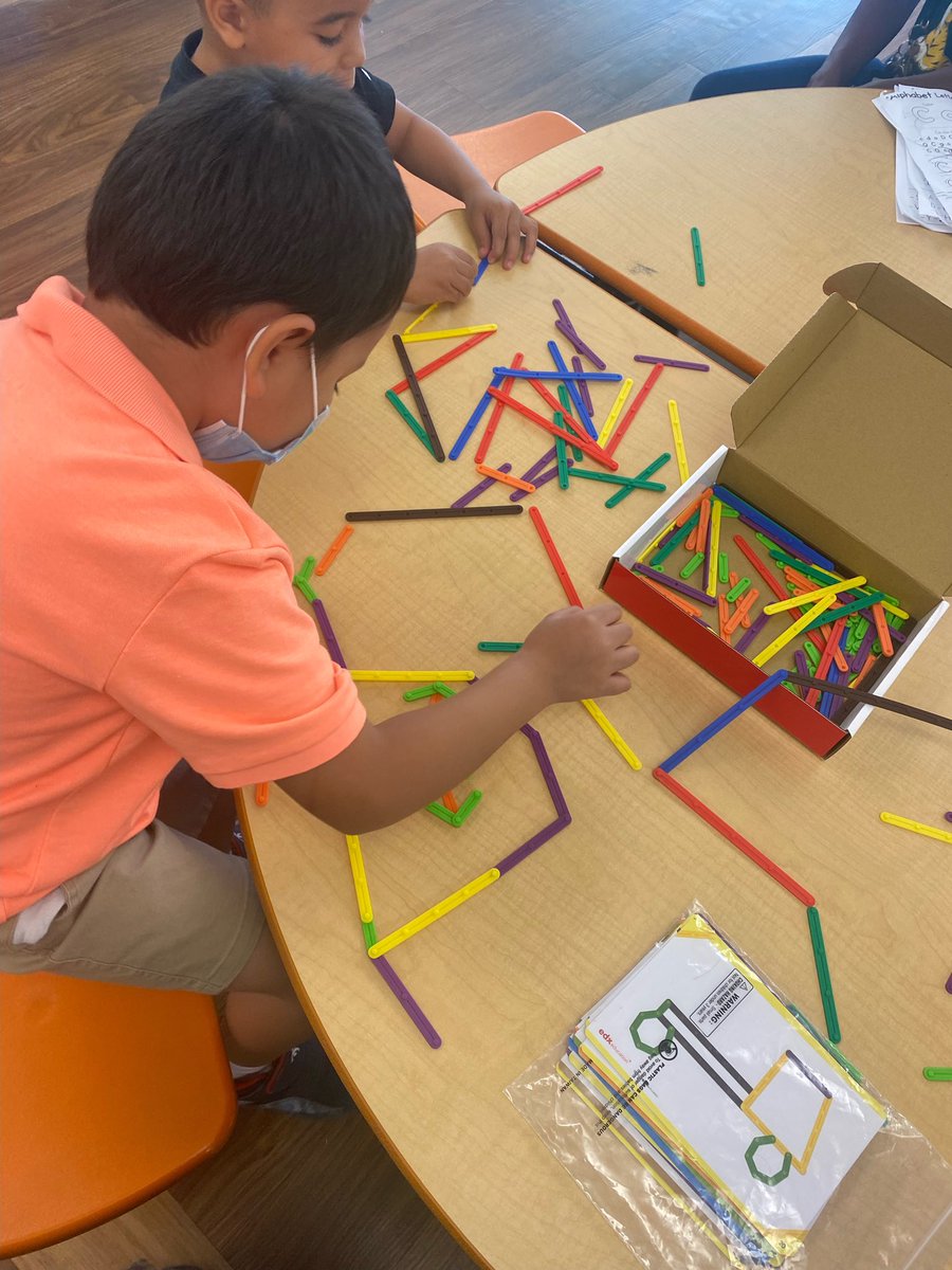 FonwoodECC's tweet photo. #Camplit was ONE for the BOOKS this Summer. ☀️Our Lil’ Tiger Cubs 🐯 had 13 days of FUN-FILLED hands-on learning! 🧠
#ThursdayFunday
@ESO3_HISD @tarrynce @TeamHISD @ShanedraBurkha1 @WrapFonwood @diva_literacy https://t.co/bEOJe1wJDQ