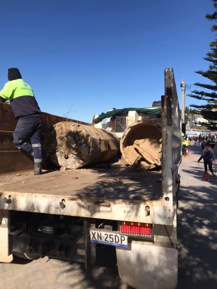 russ67's tweet photo. @RandwickMayor Hey Dylan, any idea what is going to happen to the Coogee pylons? https://t.co/vy9BH5CRTK