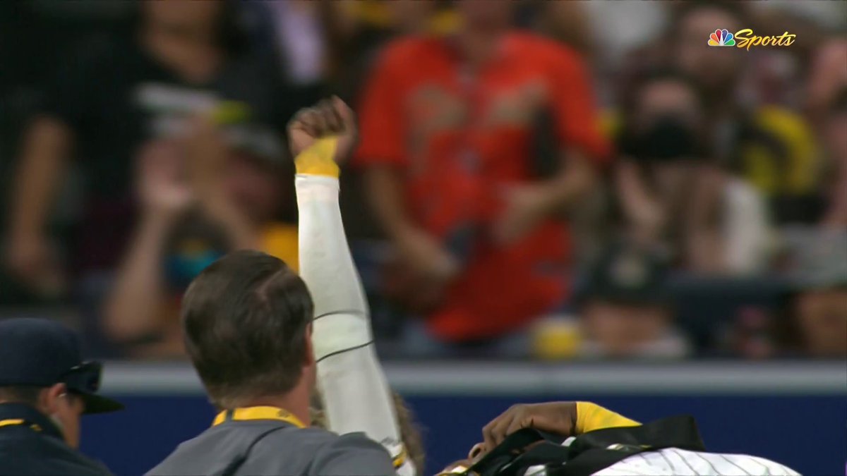 PavlovicNBCS's tweet photo. Jurickson Profar raising his fist for the fans, who gave him a loud ovation as he was carted off the field: https://t.co/IcGImR52Ld