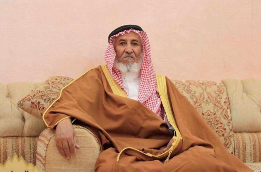 🔴🔴 #القريات 🔴🔴
انتقل الى رحمة الله تعالى/
العمده/حسين عقيل #العبدلي (ابوفرحان).
والصلاة عليه اليوم بعد صلاة الجمعة بجامع الملك فهد ب #القريات..رحمه الله وغفرله.