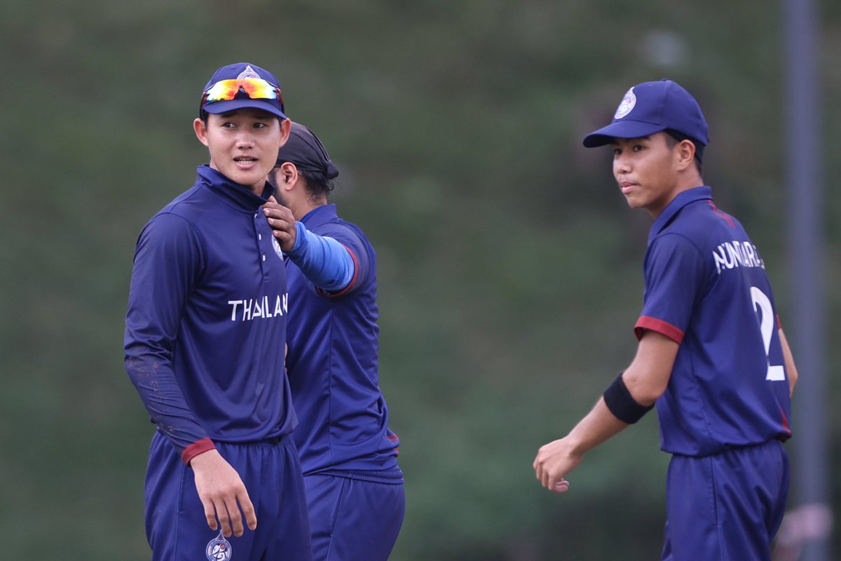 MalaysiaCricket's tweet photo. 🎬 LIVE: Thailand vs the Maldives
🇲🇻 Maldives 74/5 after 15 Overs
--Watch: https://t.co/5JA2VOGOMY
--Live score: https://t.co/iLKlOG5wRN
#THAvMAL #MT20IQS https://t.co/8qVYTwIaSV