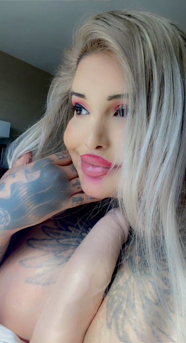 #RT I&rsquo;ve been practicing my Dick sucking technique on this dildo ! Can I try it with your cock? https://t<a href="/tag/rt"class="tags">#RT</a>