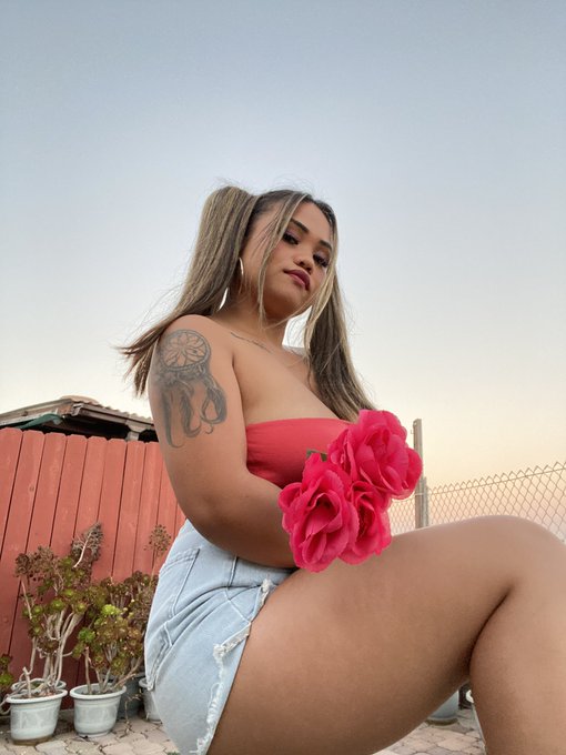 REAL Pah ClaireX’s pics and videos