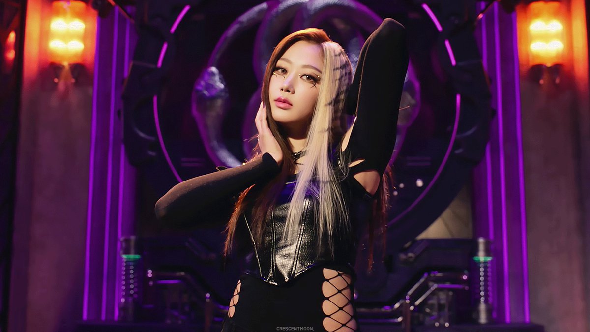 🫡 <a href="/aespa_official/">aespa</a>
#GISELLE #지젤 #aespa
#aespa_Girls