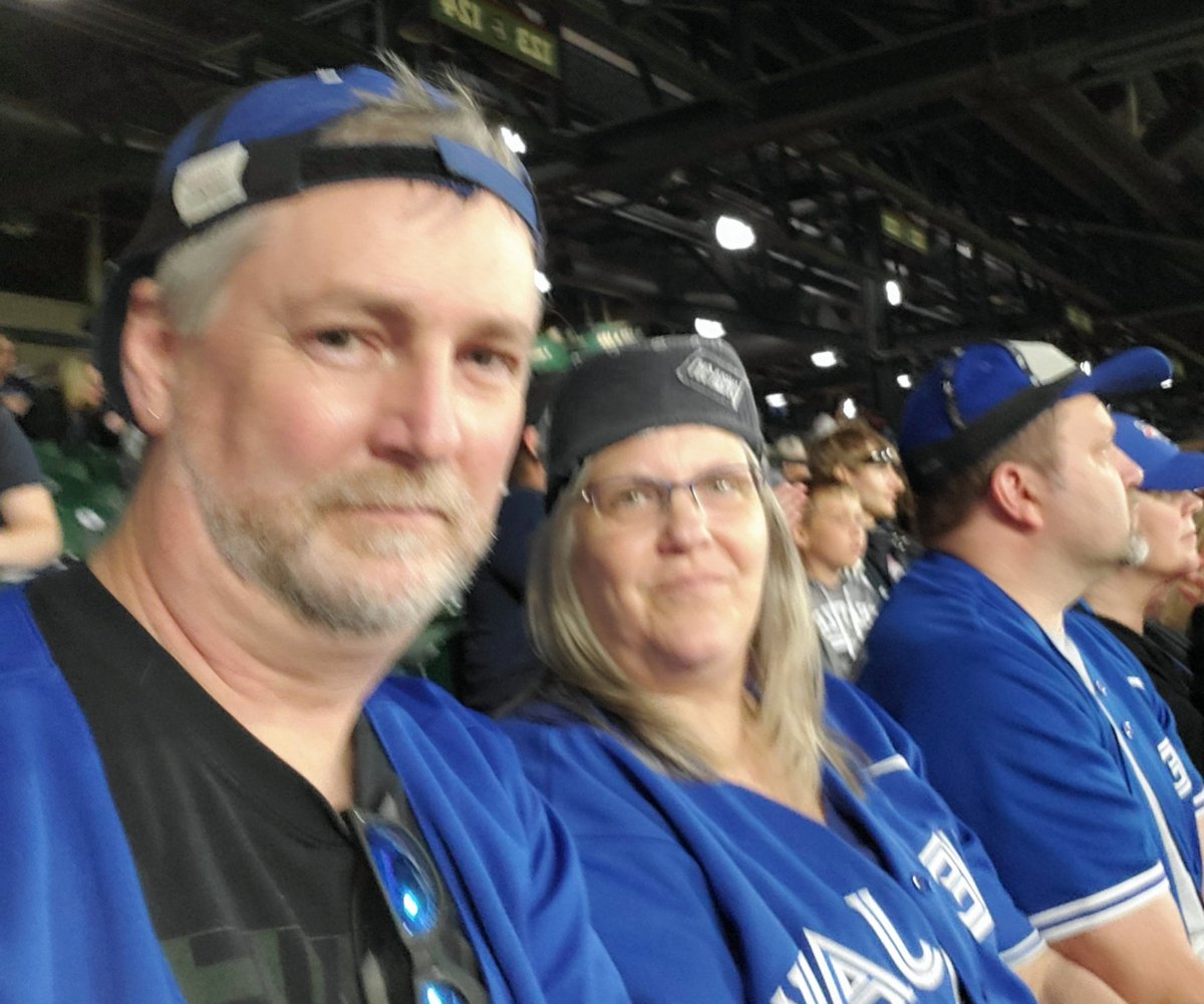 rocketrobin's tweet image. Rally time? #NextLevel @BlueJays