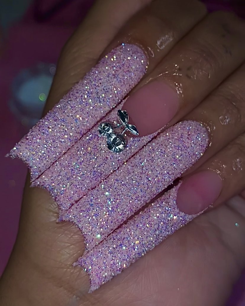britneyerivas's tweet photo. Hi I’m trying to grow my clientele &amp; next week I’m doing a 65$-80$ ANY full set! 
Located in Sylmar SFV 💖 
IG: BRITDIDMYNAILS 
DM me to see my availability ✨ https://t.co/3cR7Y5H7aA