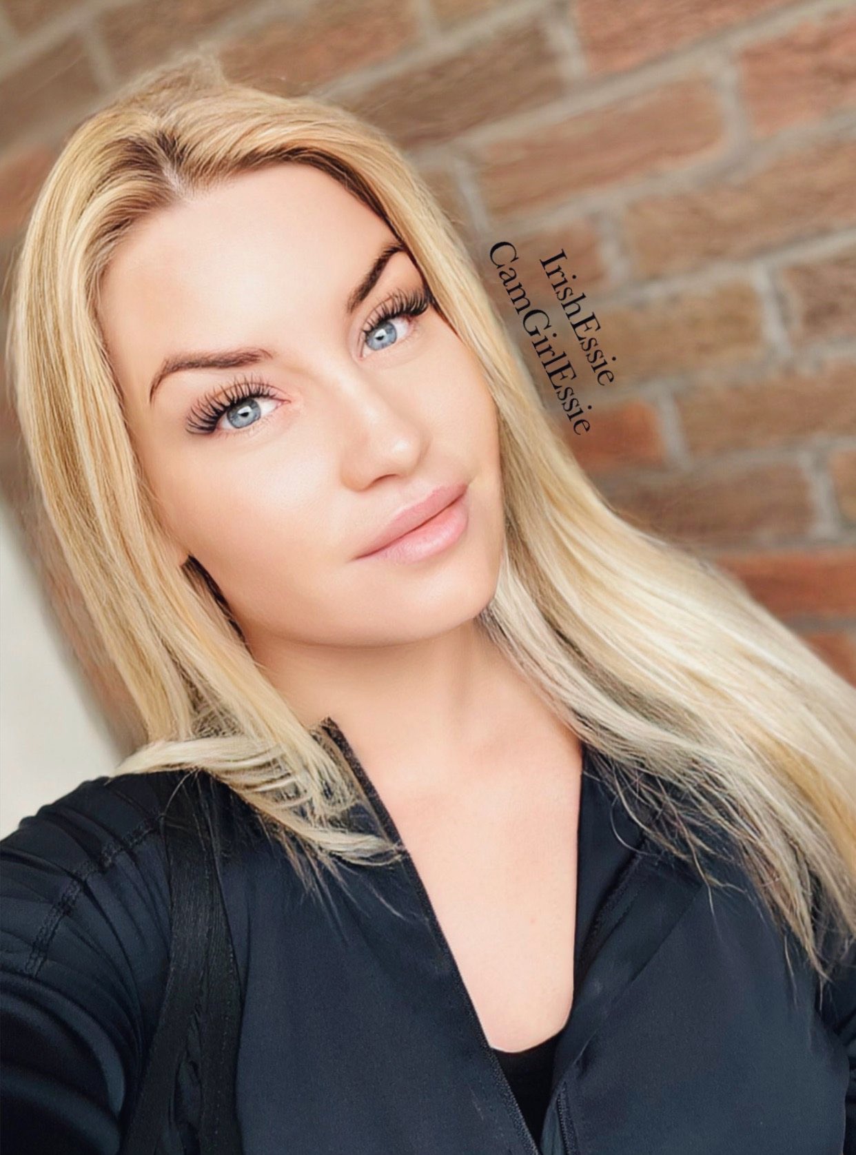 TW Pornstars - 🔞CamGirlEssie🇮🇪. Twitter. On my way to @spankingsarah to