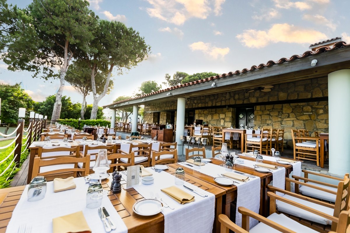 Enjoy the exquisite tastes of French cuisine in a stylish and classy atmosphere at Bazilika A la Carte Restaurant. #GloriaHotels #BecauseHereisGloria #GloriaVerde #Belek #Antalya #Bazilika #Alacarte #Restaurant #French #Cuisine