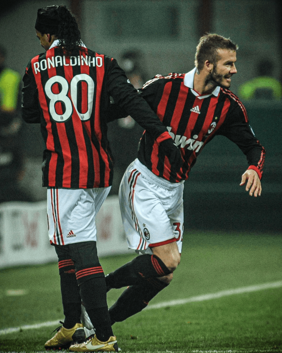 GOAL_ID's tweet photo. Pergantian mewah AC Milan kala itu.... 🤯

#TimKlasik #ACMilan #Megabintang https://t.co/jFavVvULui