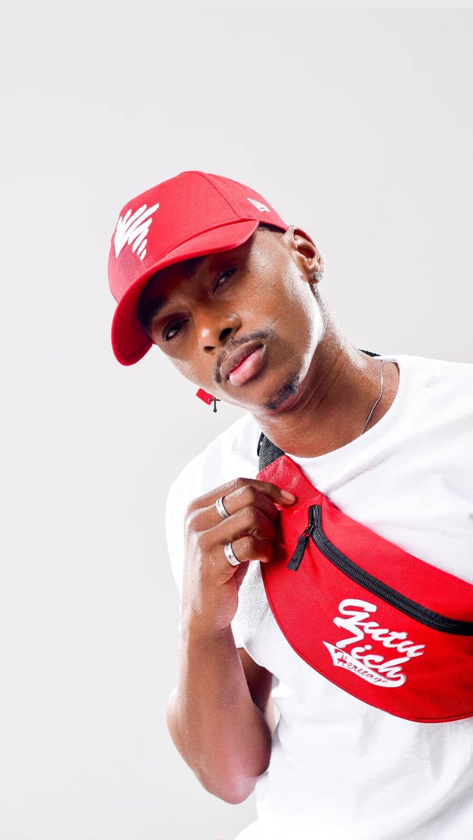 Gututich's tweet photo. Gutu Tich x @NewEraCap https://t.co/SjCNwnPHNU
