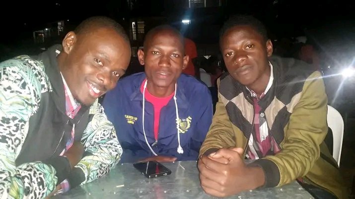 Wabombaderrick's tweet photo. @Guinness_Uganda The team #BrightestCrew #BlackShinesBrightest @Guinness_Uganda https://t.co/GeNsPunm2b