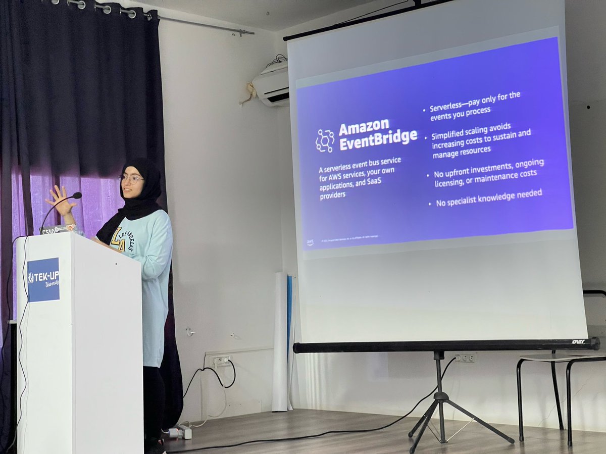 I had a blast yesterday presenting Serverlesspresso workshop to bright students at TEK-UP university in Tunisia! 
#ShababsOnTour #Serverless