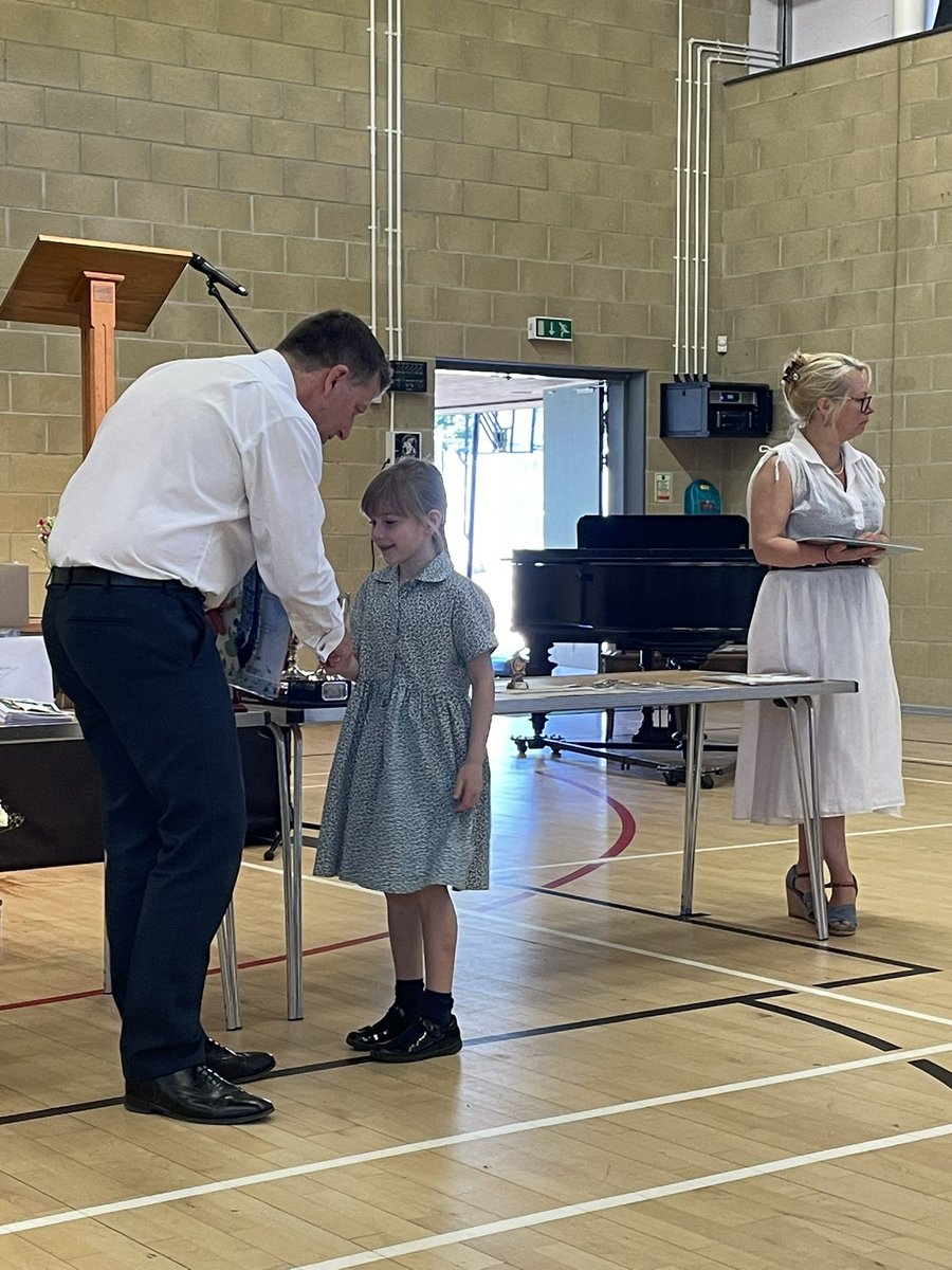 So many fantastic awards handed out to Lower School in our final assembly this morning 🥰 #GoThorngrove #PickYourPath
