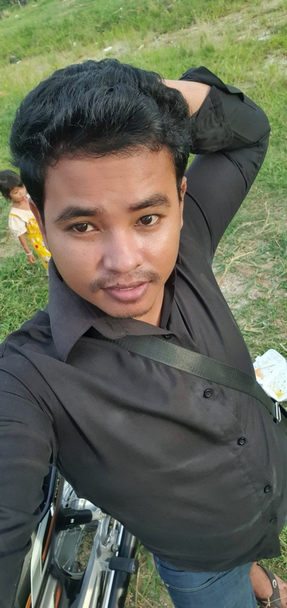 ចូលចិត្តសប្បាយ tweet media