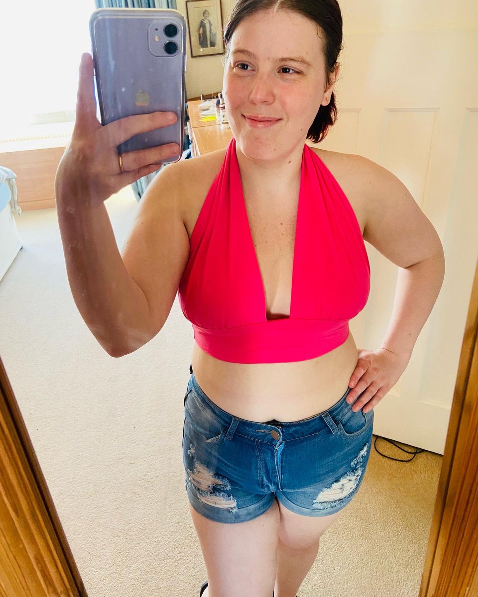 DanniRowson's tweet image. What Ostomy bag?! Tried on a couple new Summer outfits from @SHEIN_Official yesterday and they are perfect!! They fit so comfortably over my Ostomy &amp;amp; C-Section scar! ❤️ #ileostomybag #chronicillness #colorectalsurgery @ColostomyUK @Coloplast_UK @MeetAnOstoMate
