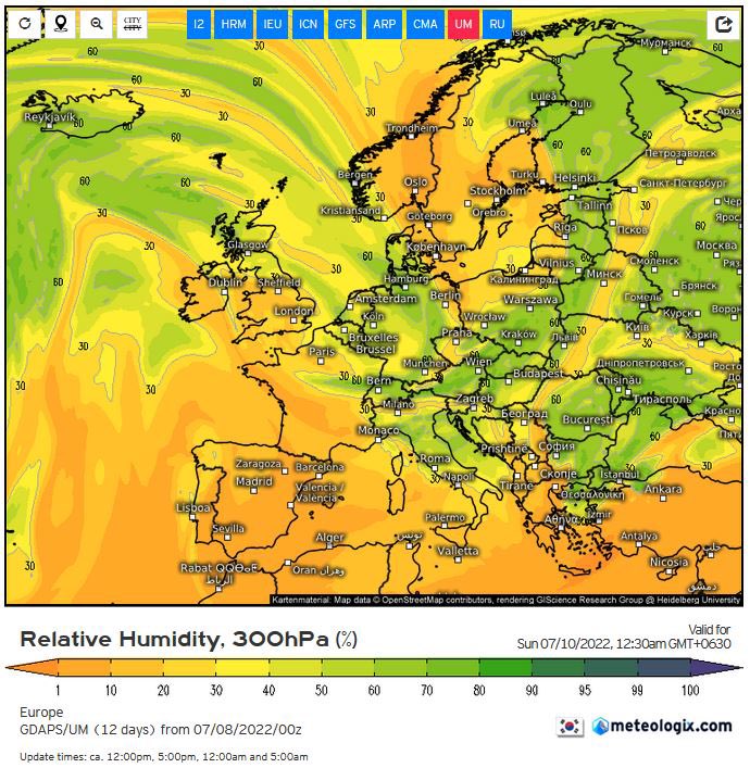 JordiCruzS's tweet photo. Aquest cap de setmana de sol i calor, els paios més dolents del món (meteoròlegs i aviadors) no tenim previst fumigar chemtrails damunt de Catalunya 😜
Bé, això o que com que la humitat a 10 km d’altitud serà baixa (40%), els avions no faran deixants de condensació al seu pas 🤞 https://t.co/r3vuAXu9La