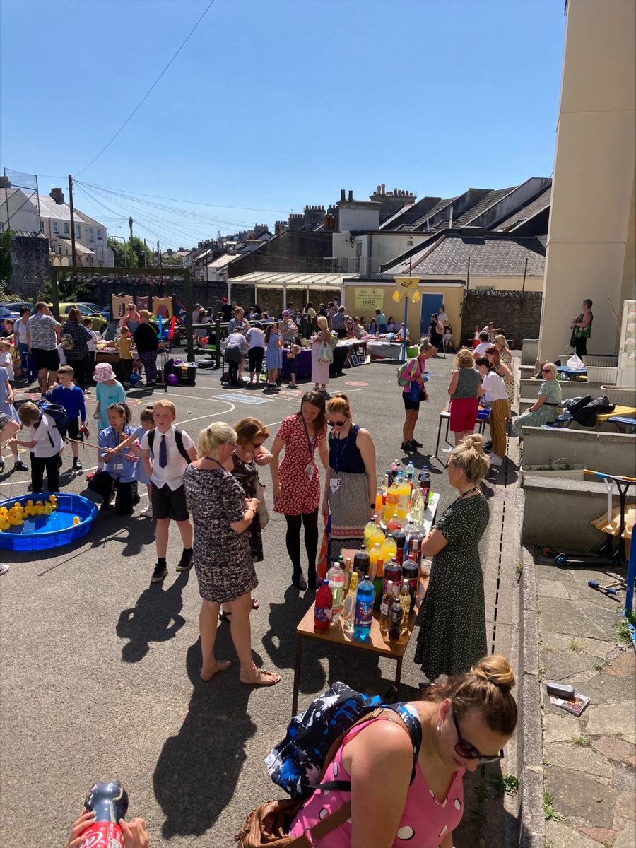 DrakePrimary's tweet image. What a fantastic day for our Drake Summer Fayre! Thank you, all, for supporting the school. @ReachSouth1