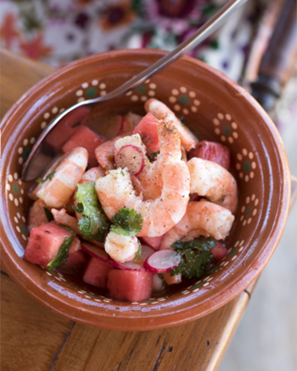 When the food looks this good AND tastes this good, you know you've made the right choice.  Our world-class catering team led by chef Ron Buechele will put together the perfect menu for your event 🍽 #STLcatering #STLevents